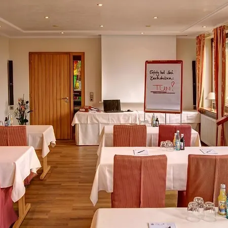 Schmitt Garni Hotel 4*